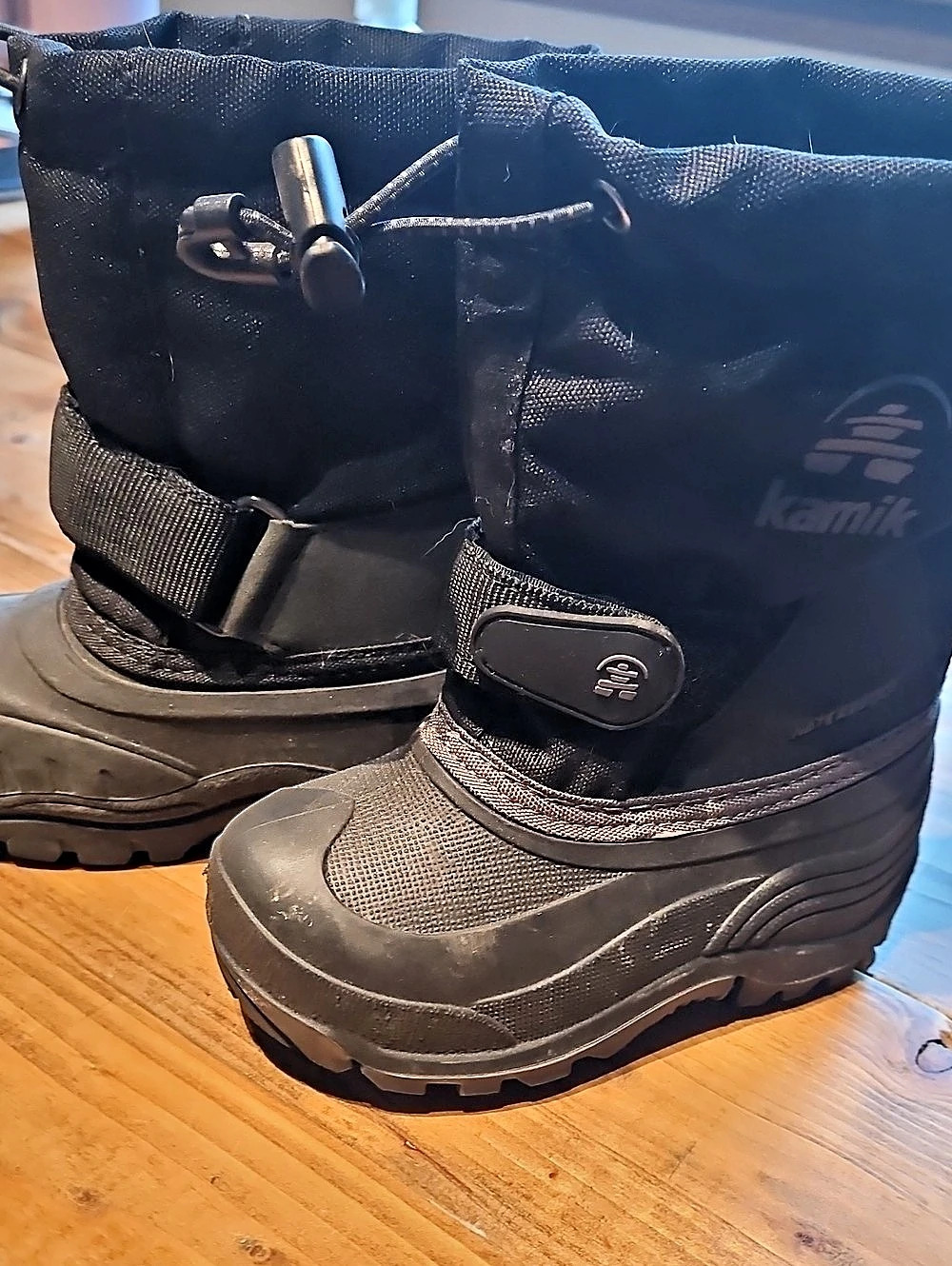 Kamik Snowbug 8 Kids Black Winter Boots